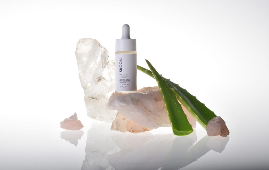 Product Photography Natural Materials Skoon Skincare by Ashlee Kovachi 2023